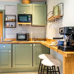  Apartment The Beehive