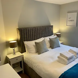  Apartment Luxury Riverside Centre